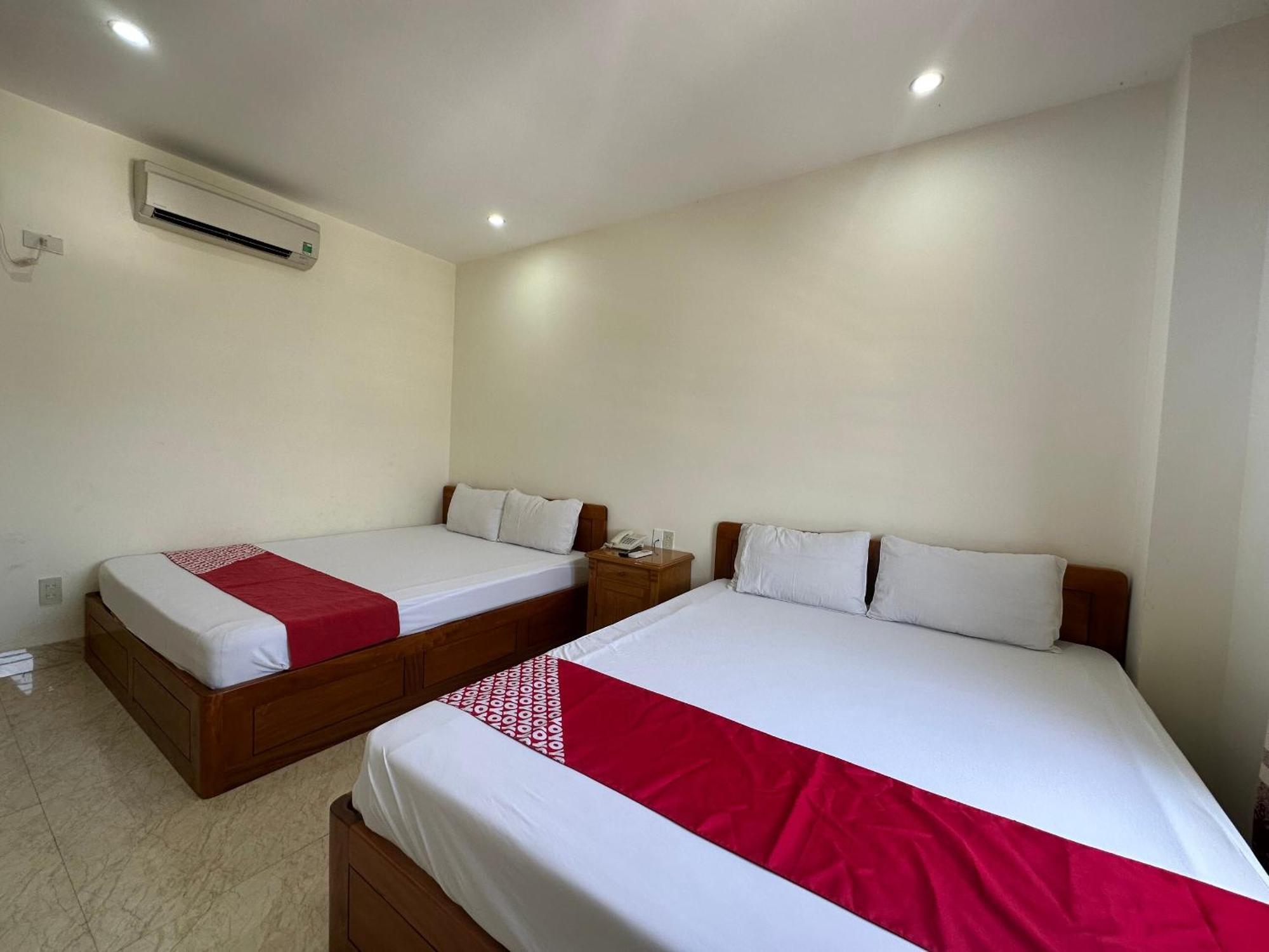 Italy Hotel Nha Trang Bagian luar foto