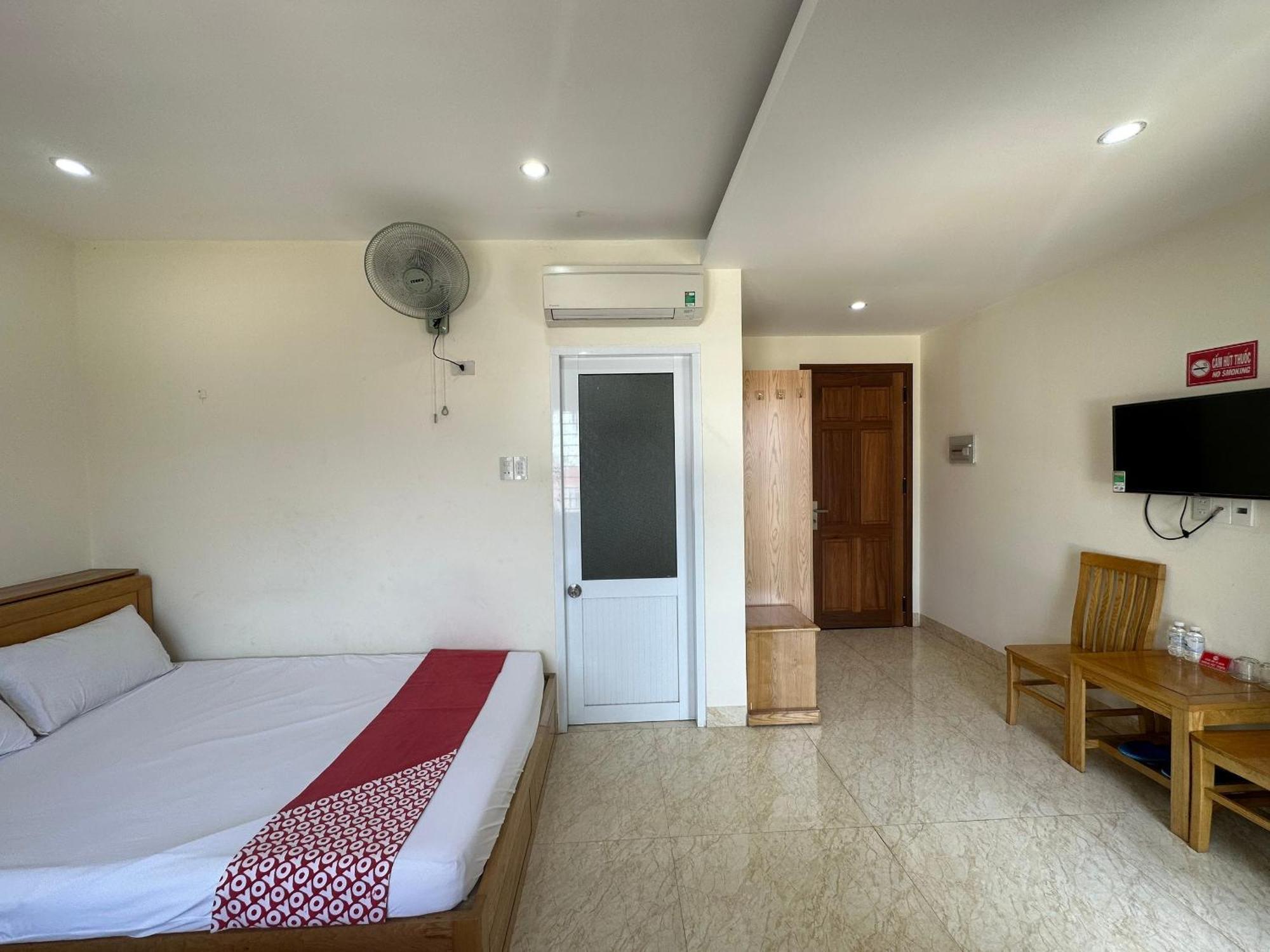 Italy Hotel Nha Trang Bagian luar foto